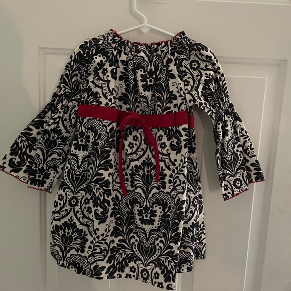 Le’ Za Me  Dress - Picture 2 of 10